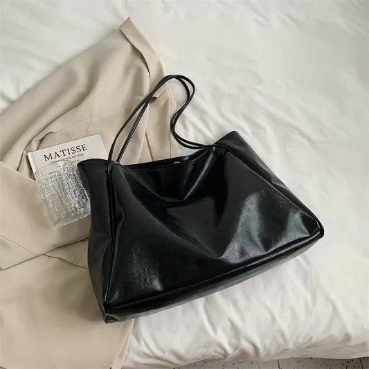 Jenn Shoulder Bag